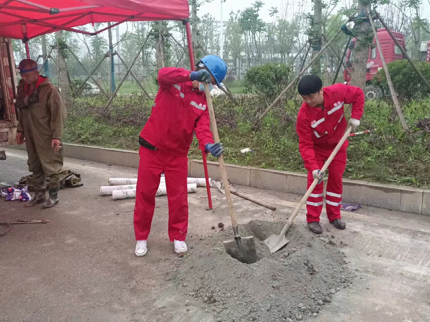 诏安管道疏通哪家好】及时进行市政管道清淤